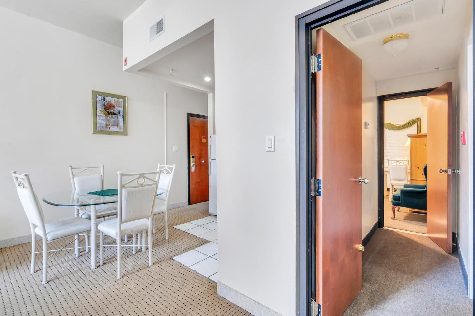 Hotel De L'Eau Vive New Orleans Phòng bức ảnh